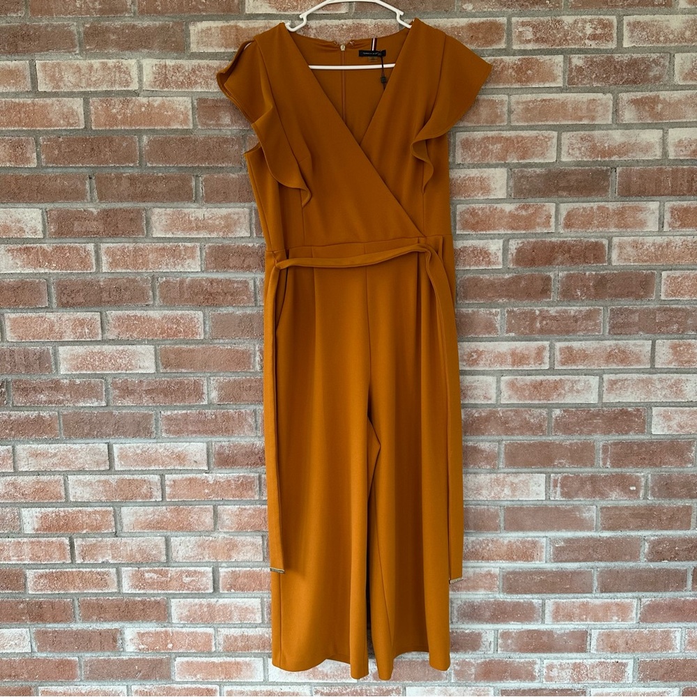 Tommy Hilfiger Wide Leg Flutter Sleeve Jumpsuit Mustard Yellow Women’s 10 NEW